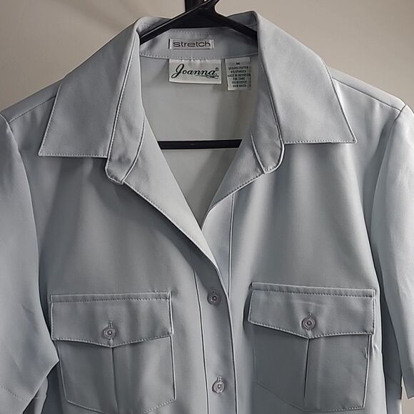 Joanna sz M 96% poly 4% spandex button front collared shirt stretch - Picture 2 of 5